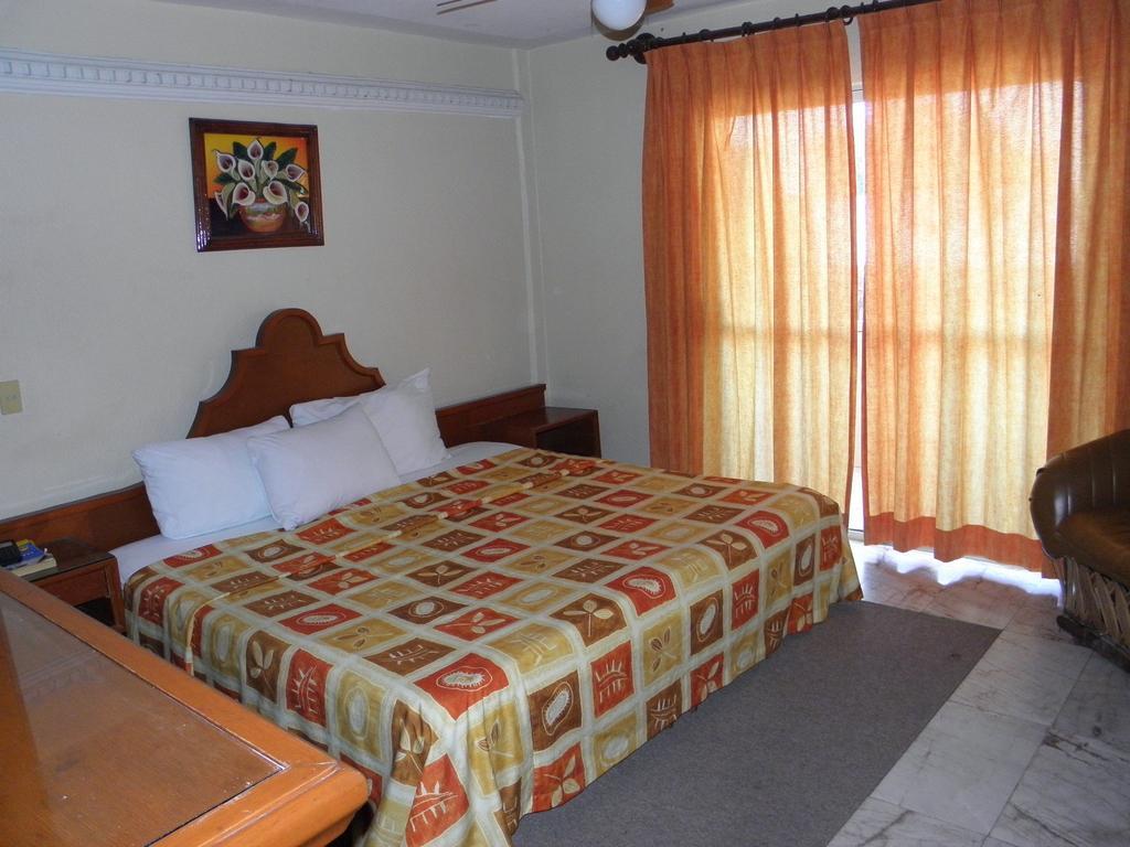 Hotel Villa Cahita Los Mochis Oda fotoğraf