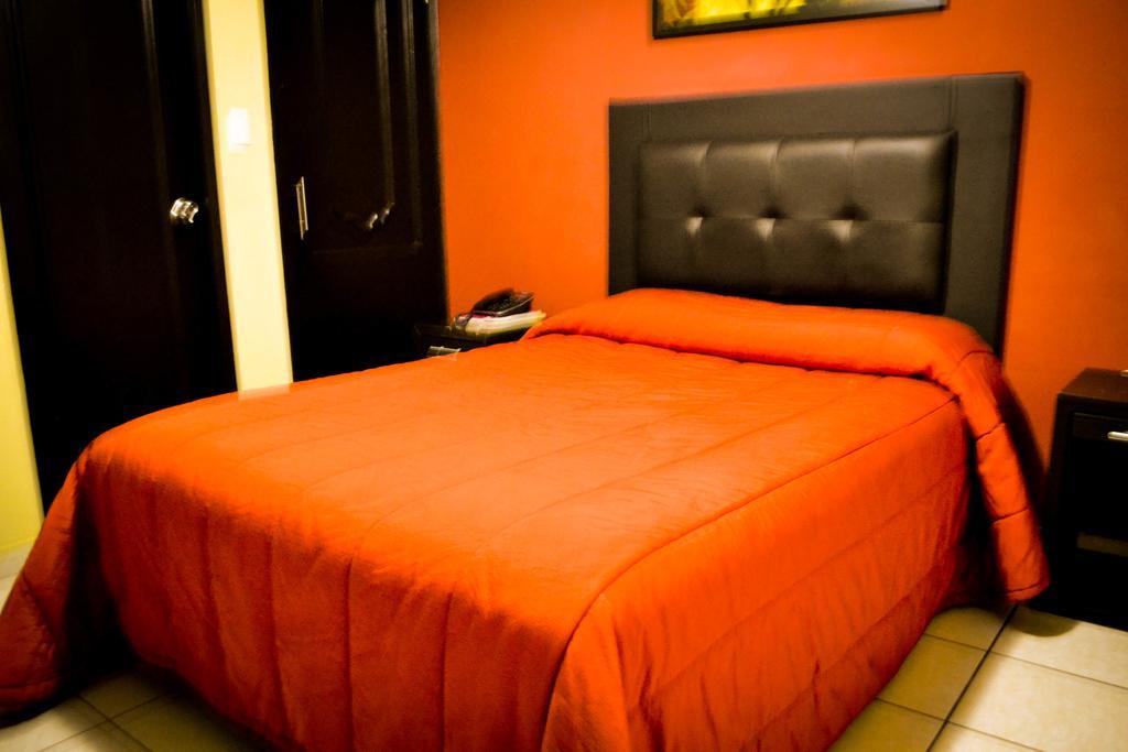 Hotel Villa Cahita Los Mochis Dış mekan fotoğraf